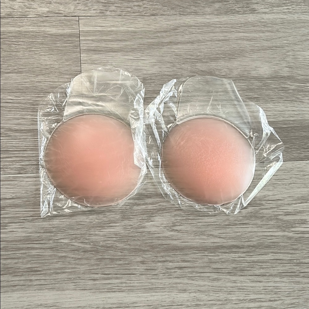 Silicone Nipple Covers in Nude